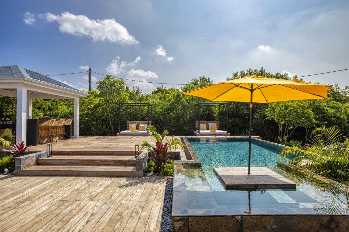 Location villa Saint Martin Terres Basses - Villa 2 chambres 4 personnes - piscine - jardin tropical - 2700m de la plage de Baie Rouge (5)